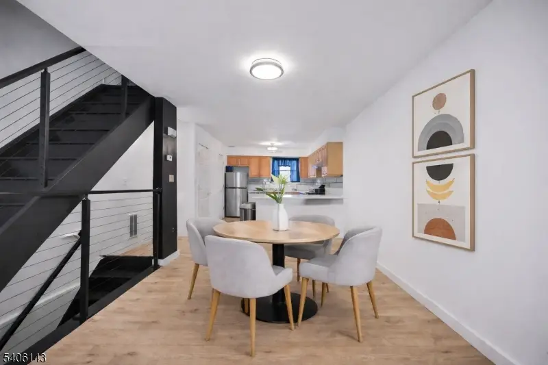 28 Hoffman Pl, Irvington, NJ 07111 - Image #2