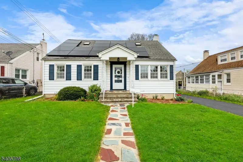 1 Walters Ln, Flemington, NJ 08822 - Image #1