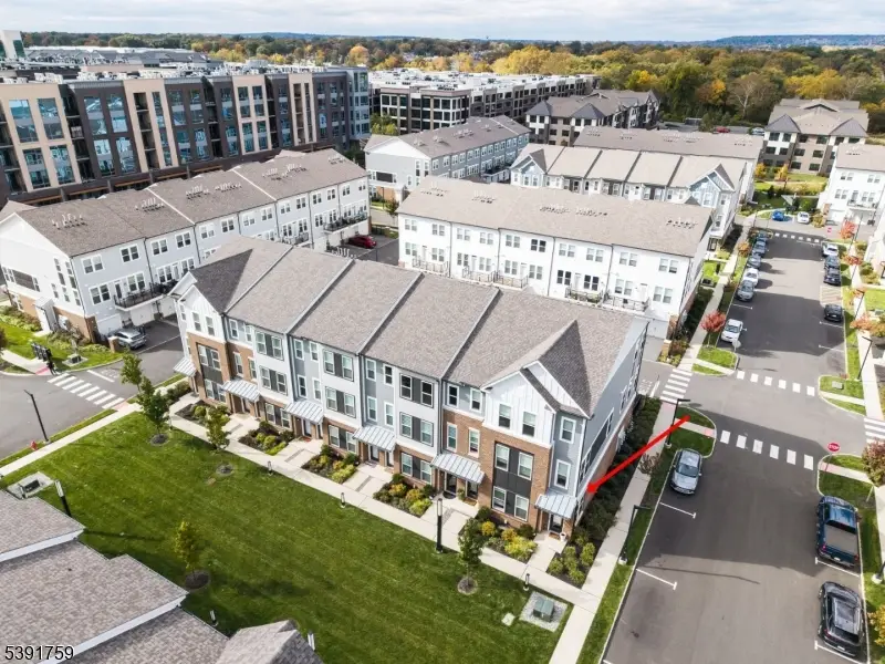 4 Sadie Cir #4105, Union, NJ 07083 - Image #2