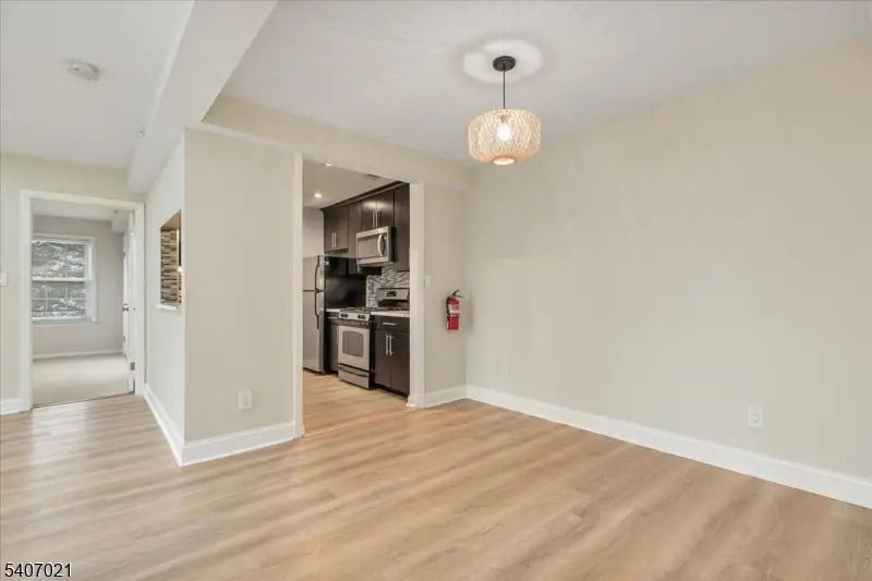 309 Stratford Pl, Martinsville, NJ 08805 - Image #3