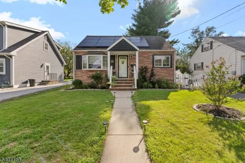 39 Melody Hill Rd, Clifton, NJ 07013 - Image #2