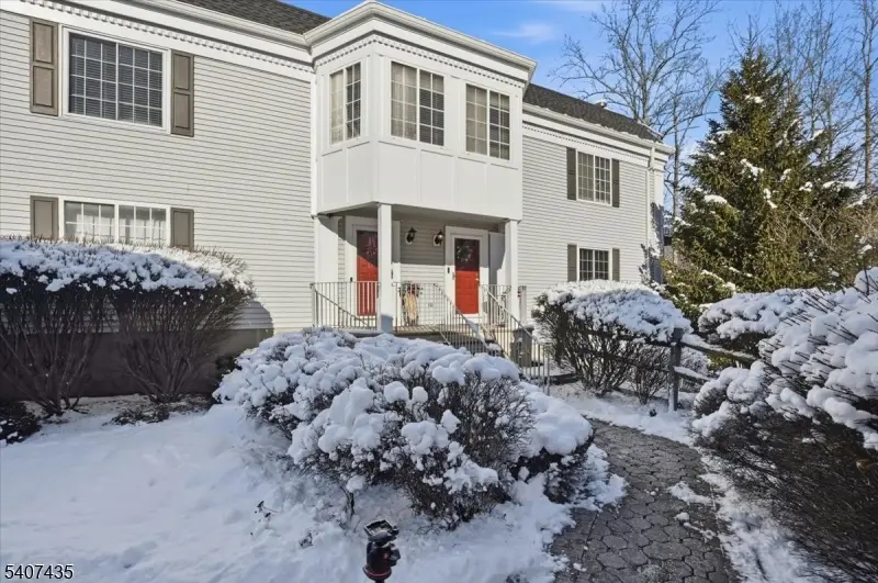 139 Riveredge Dr #139, Chatham Township, NJ 07928 - Image #1