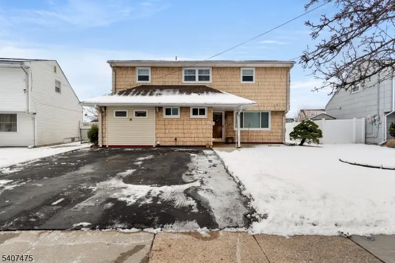 63 Tennyson St, Carteret, NJ 07008 - Image #2