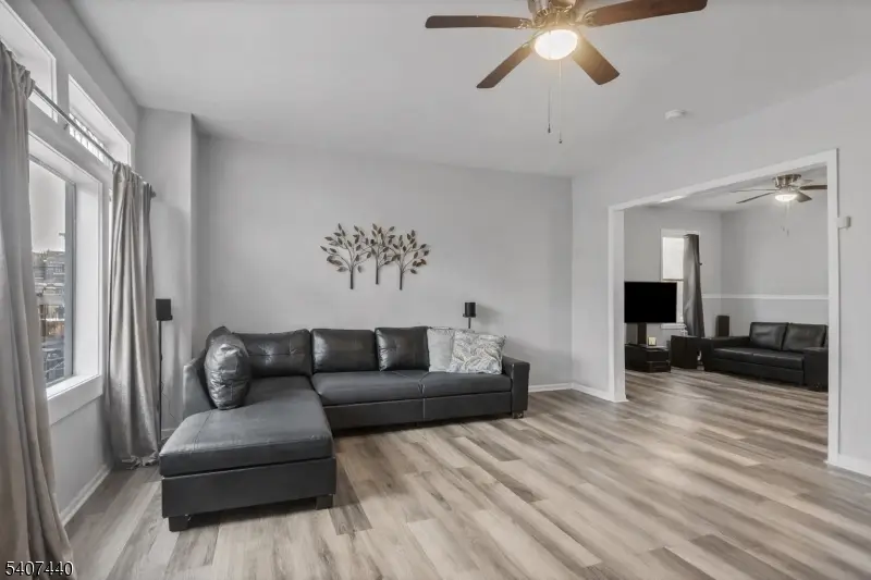 105 Huntington Ter, Newark, NJ 07112 - #3