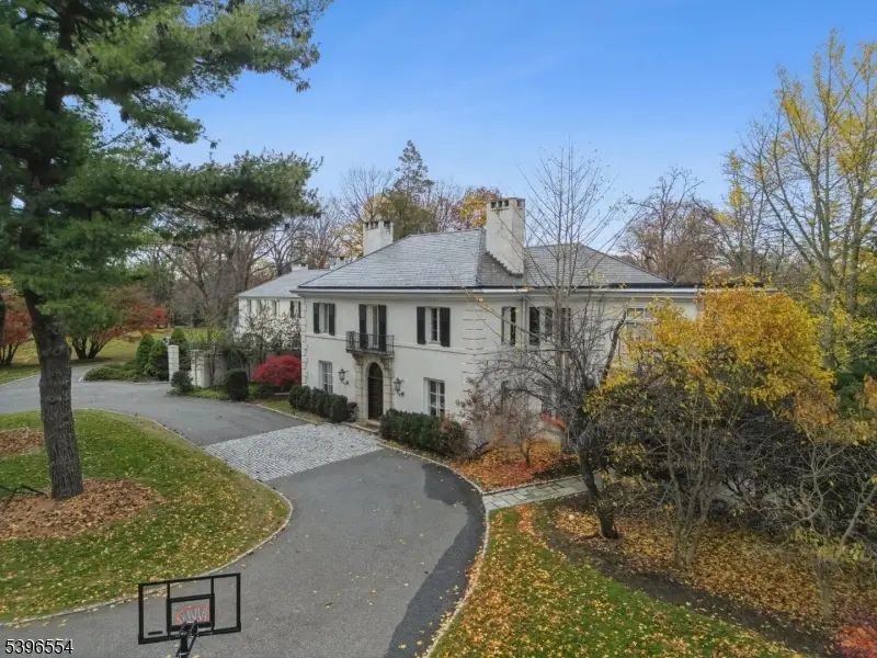 80 Glen Ave, Llewellyn Park, NJ 07052 - Image #2
