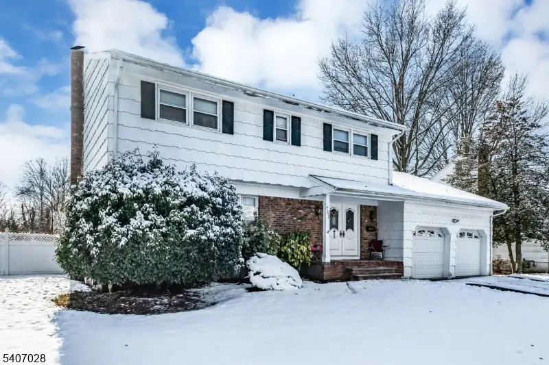 712 Moses Dr, Rahway, NJ 07065 - Image #3