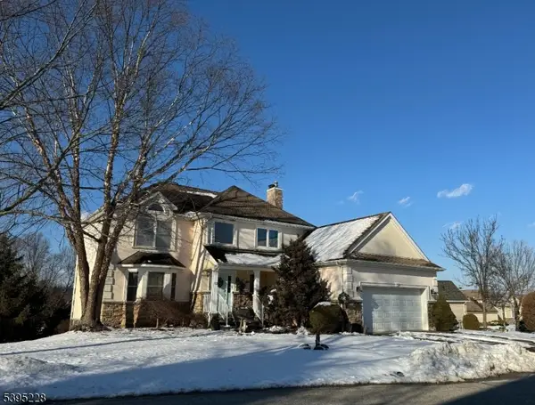 13 Witherwood Dr, Hardyston Twp., NJ 07419