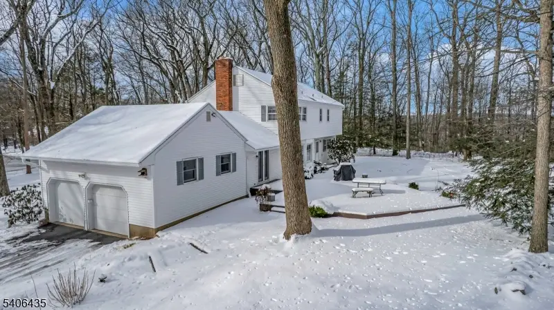 6 Prides Crossing, Chester Township, NJ 07930 - Image #2