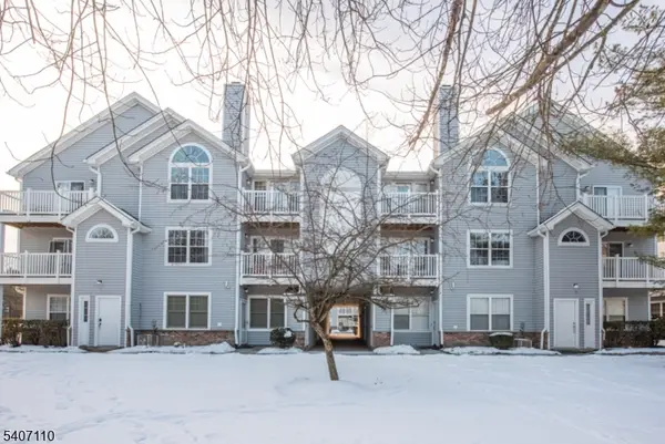 10 Springbrook Rd, E #10, Montville Twp., NJ 07045