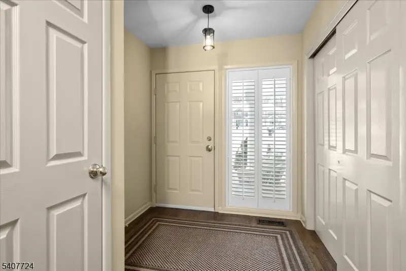 52 Manor Sq, Lake Mohawk, NJ 07871 - Image #3