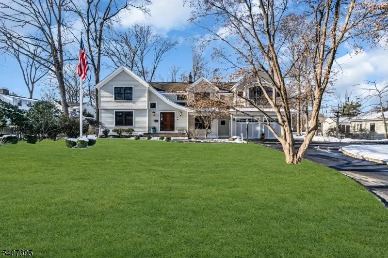 28 Falmouth Rd, Chatham Township, NJ 07928 - Image #2