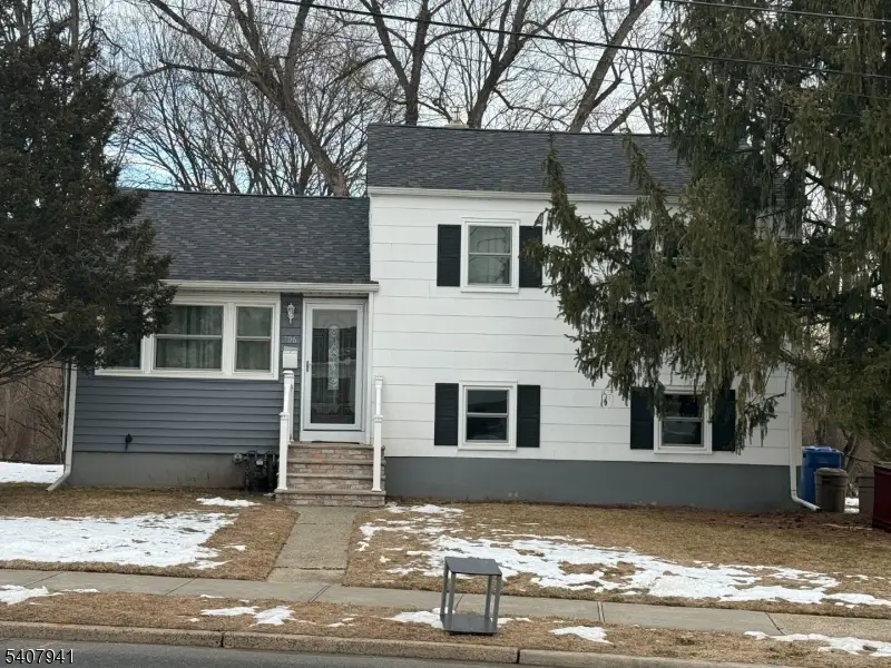 706 Cedarbrook Ave, South Plainfield, NJ 07080 - Image #1