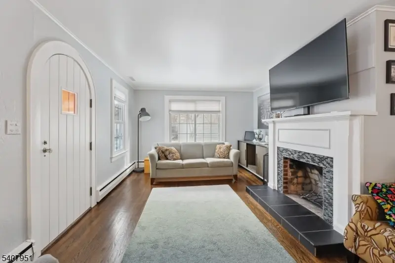 15 Godfrey Ave, Roseland, NJ 07068 - #3