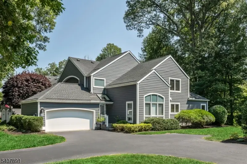 69 Sherwood Dr, Morris, NJ 07960 - Image #1