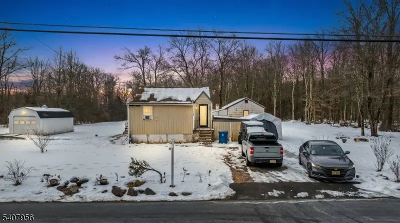 107 Oak Grove Rd, Raritan Township, NJ 08822 - Image #1