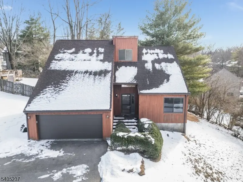 2 Berrywood Ln, High Bridge, NJ 08829 - Image #3