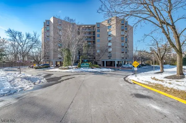30 S Adelaide Ave #4K, Highland Park Boro, NJ 08904