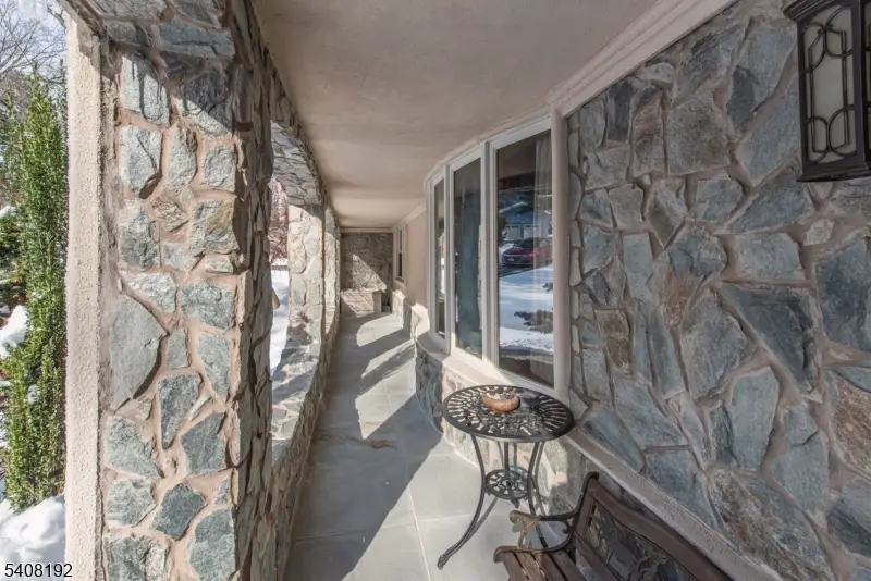 69 Buena Vista Dr, Ringwood, NJ 07456 - Image #3