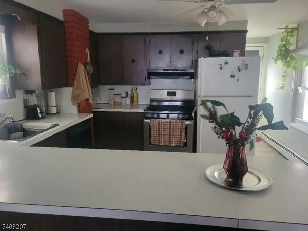 97 Marne St, Newark City, NJ 07105