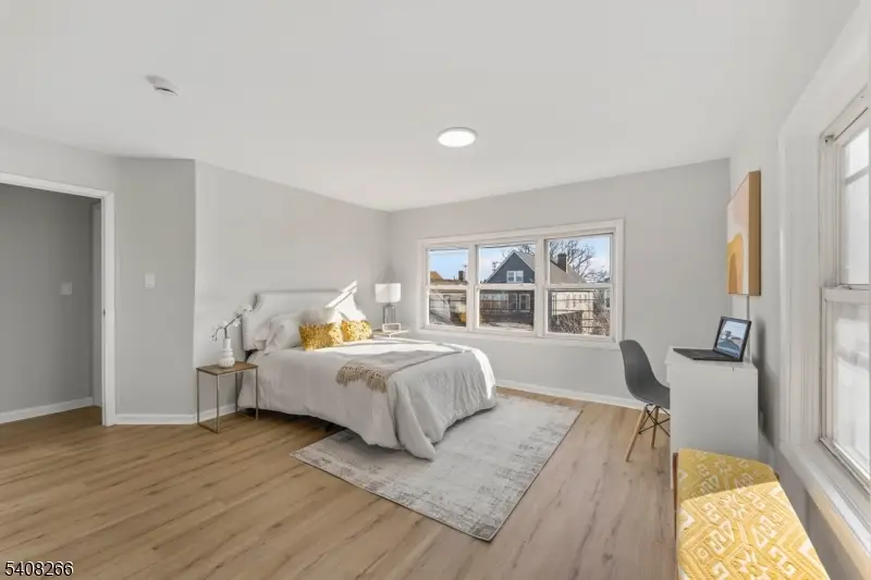 526 Jackson Ave, Elizabeth, NJ 07201 - Image #2