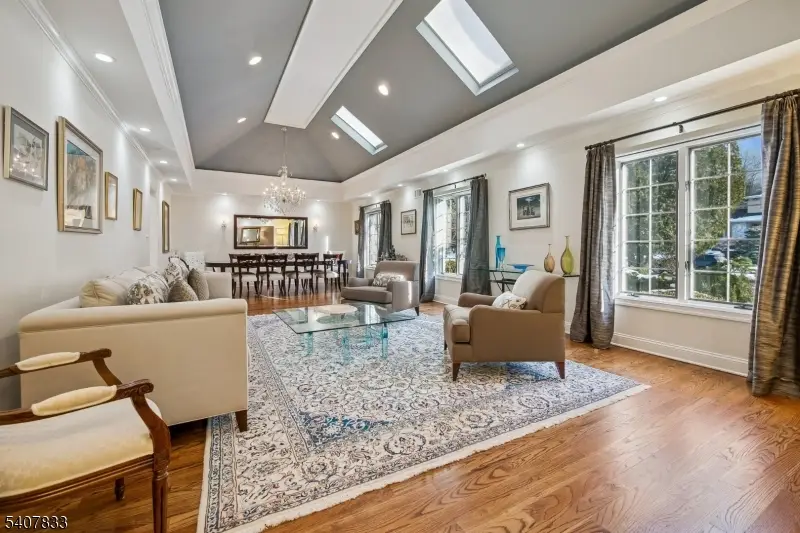 50 Cayuga Way, Millburn, NJ 07078 - Image #3