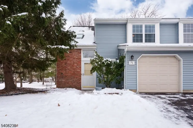 71 Avebury Pl, Franklin Township, NJ 08873 - #1