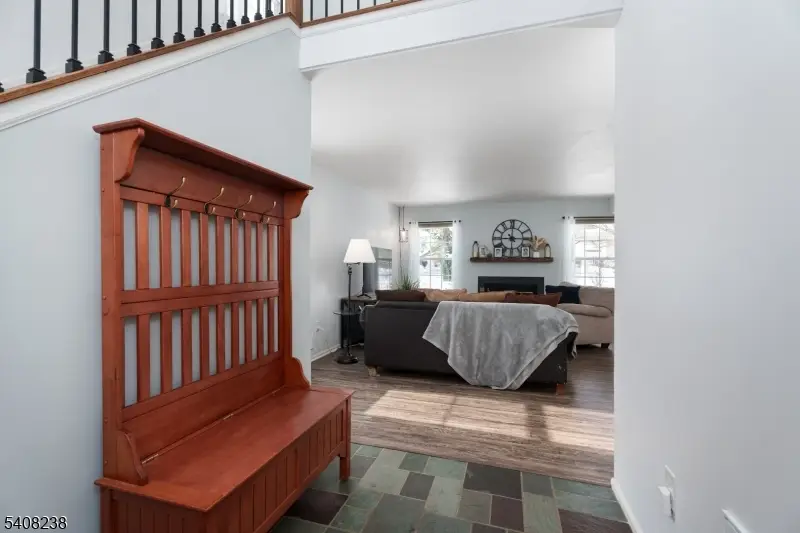 71 Avebury Pl, Franklin Township, NJ 08873 - #3