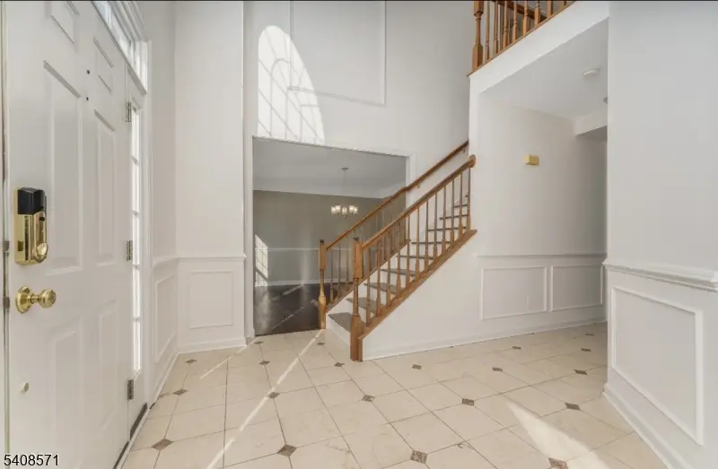 215 Kuhl Rd, Flemington, NJ 08822 - Image #2