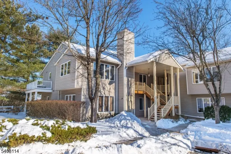 61 Westchester Ter, Clinton Township, NJ 08801 - Image #1