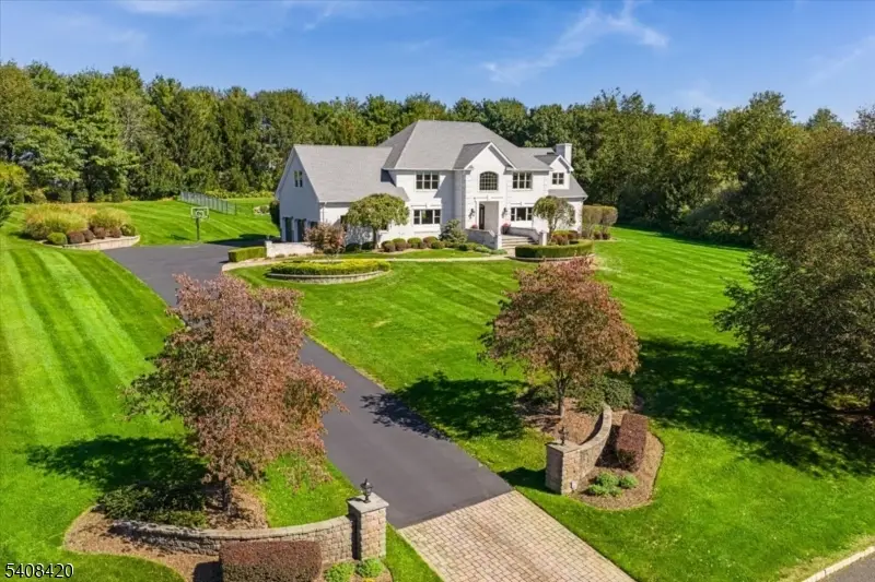 231 Ronan Way, Neshanic Station, NJ 08853 - Image #1