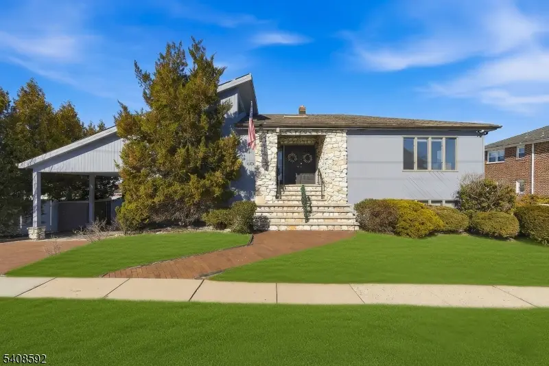 433 Chase Ave, Lyndhurst, NJ 07071 - #2