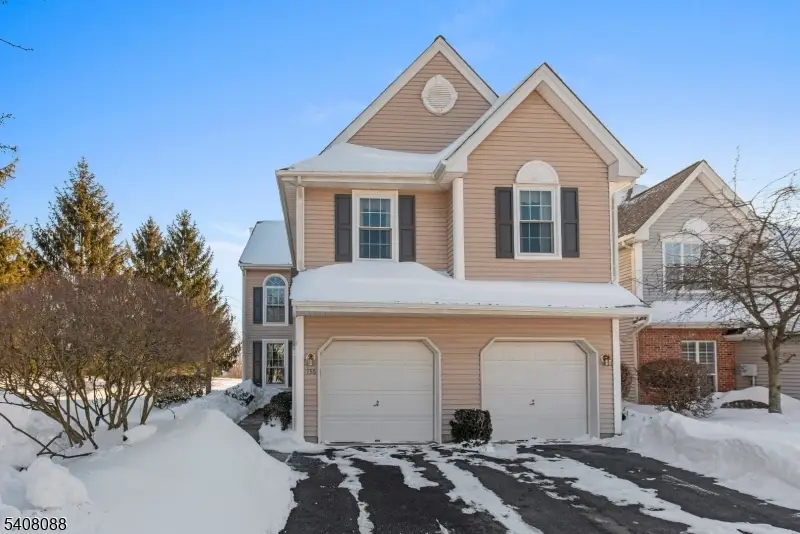 136 Crestview Ln, Mount Arlington, NJ 07856 - Image #1