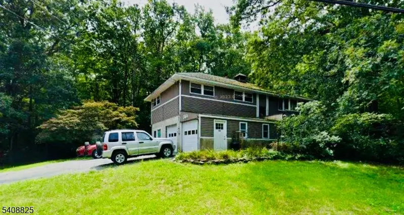 344 Union Ave, Bloomingdale, NJ 07403 - #1