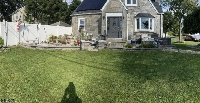 85 Boesel Ave, Manville, NJ 08835 - #2