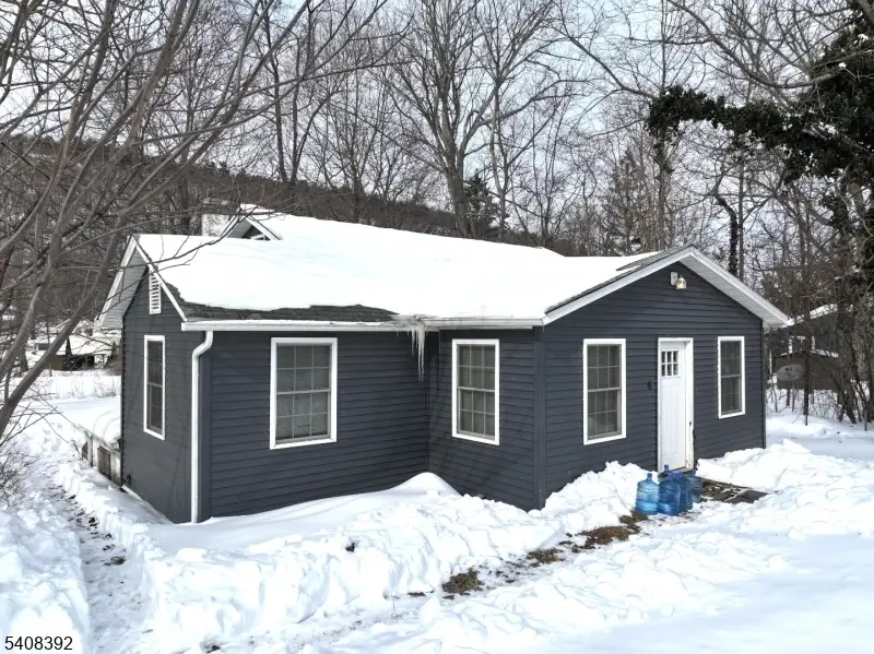 4 Henry St, Frankford, NJ 07826 - Image #1