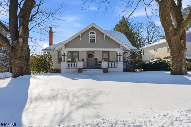 22 Fairview Ave, Clinton, NJ 08809 - Image #3