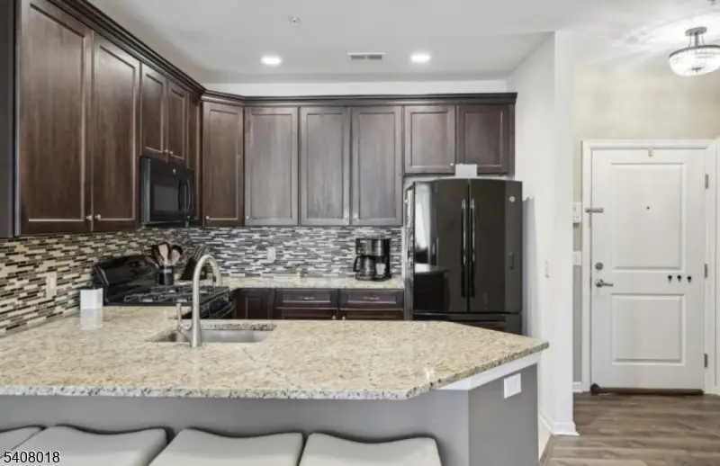 169 Tarrington Rd #203, Hardyston, NJ 07419 - #3