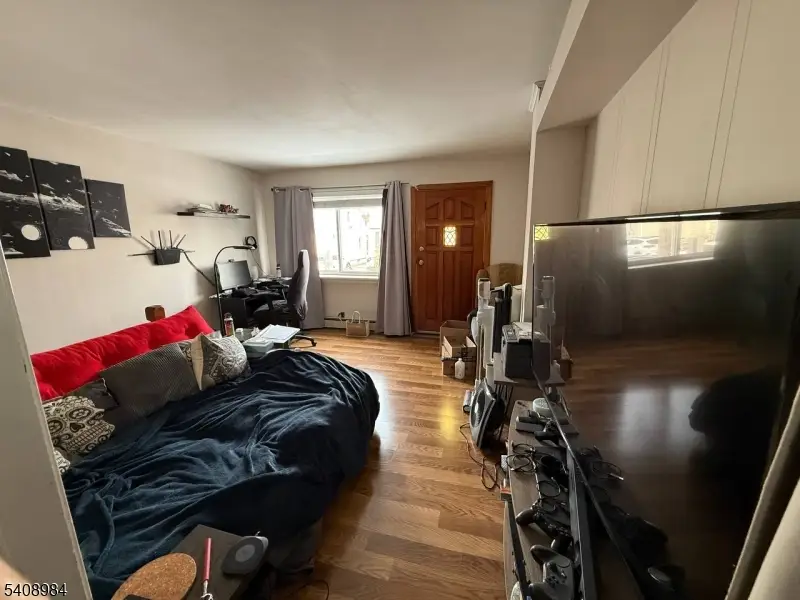 17 Emma Pl, Clifton, NJ 07013 - Image #2