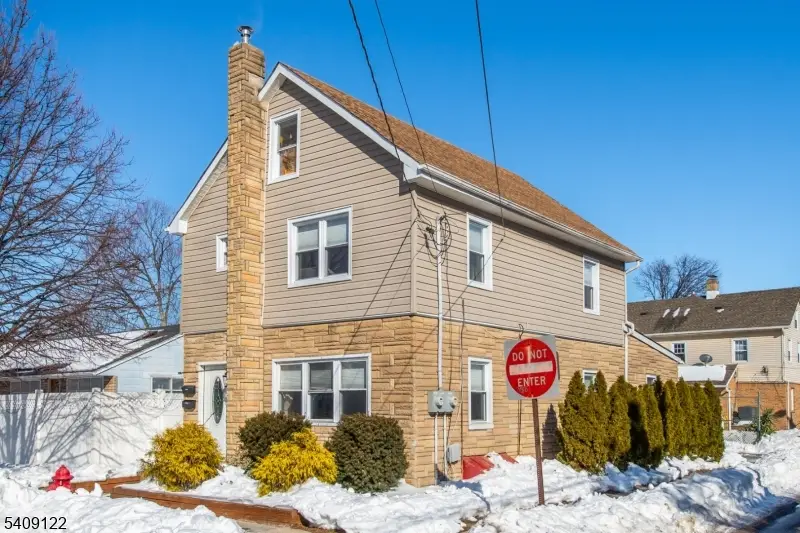 707 Union St, Rahway, NJ 07065 - #1