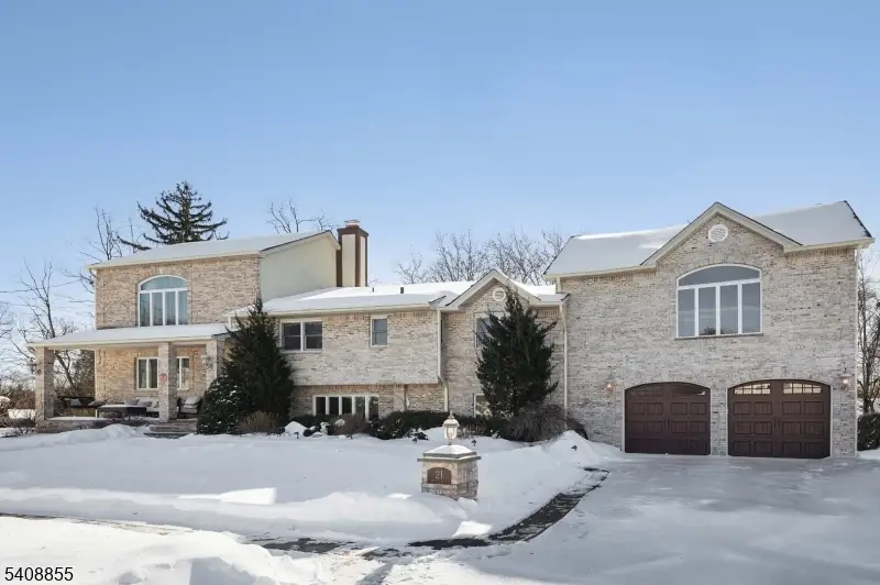 21 Sandra Cir, Westfield, NJ 07090 - #3