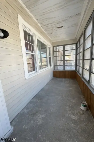 252 Clark Pl, Elizabethport, NJ 07206 - Image #2