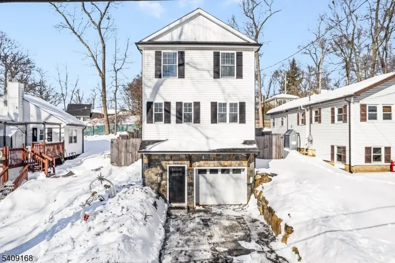 506 Brooklyn Mountain Rd, Hopatcong, NJ 07843 - #3