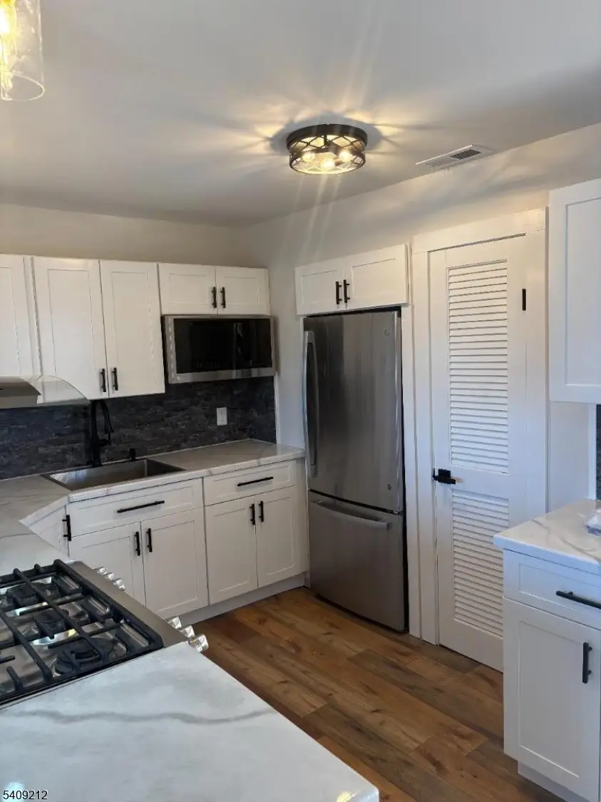 2 Davos Dr #7, Vernon Center, NJ 07462 - Image #2