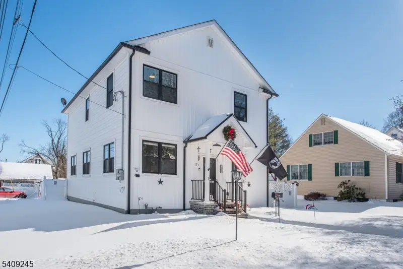 102 Miller St, Hackettstown, NJ 07840 - Image #1