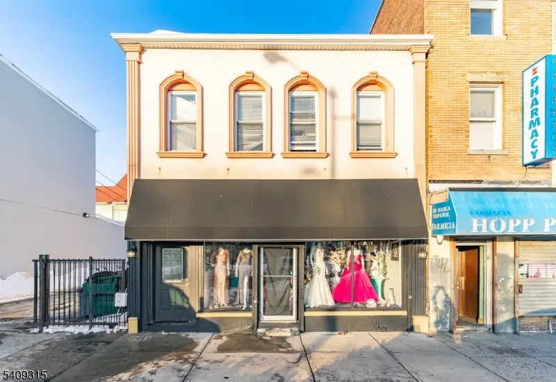 449 Orange St, Newark, NJ 07107 - Image #2