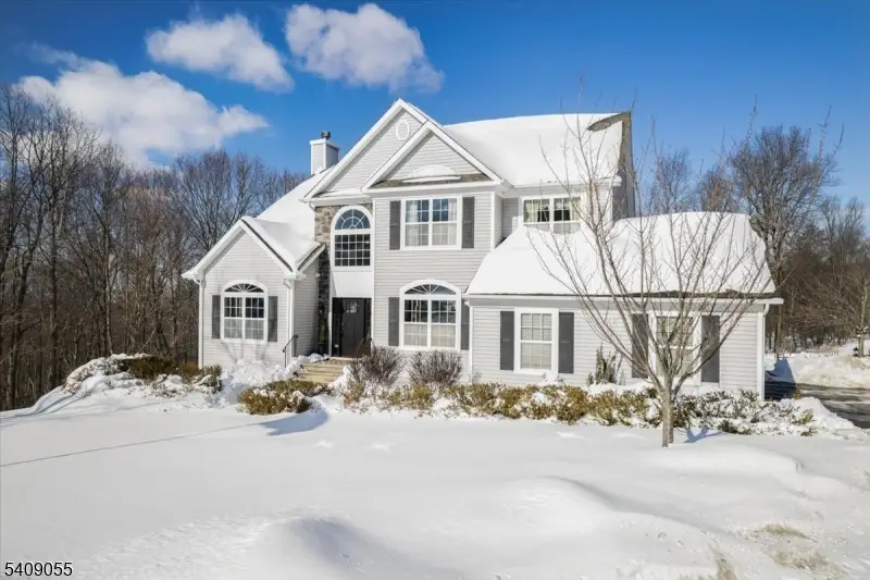 6 Murphy Court, Highland Lakes, NJ 07462 - Image #1