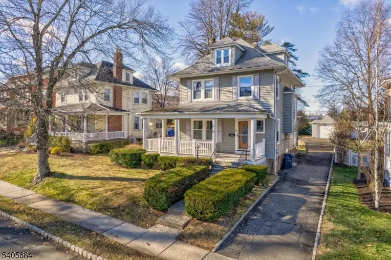 15 N Hillside Ave, Chatham, NJ 08928 - Image #2