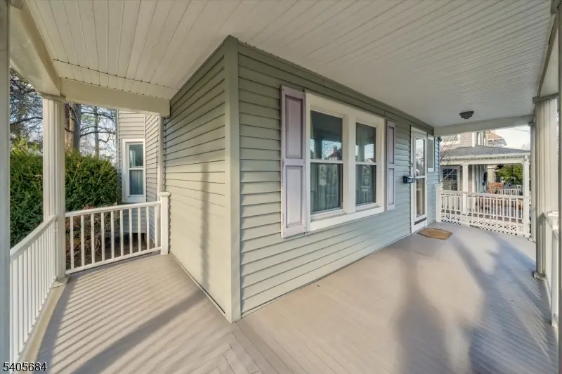 15 N Hillside Ave, Chatham, NJ 08928 - Image #3