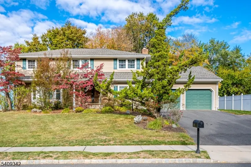 5 Woodmere Rd, North Brunswick, NJ 08902 - Image #1