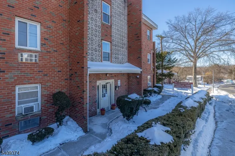 675-681 Joralemon St B-8 #B8, Belleville, NJ 07109 - #2